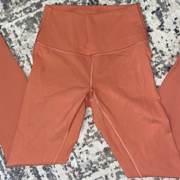 WUNDER UNDER HIGH-RISE TIGHT 28" - Picture 6 of 9